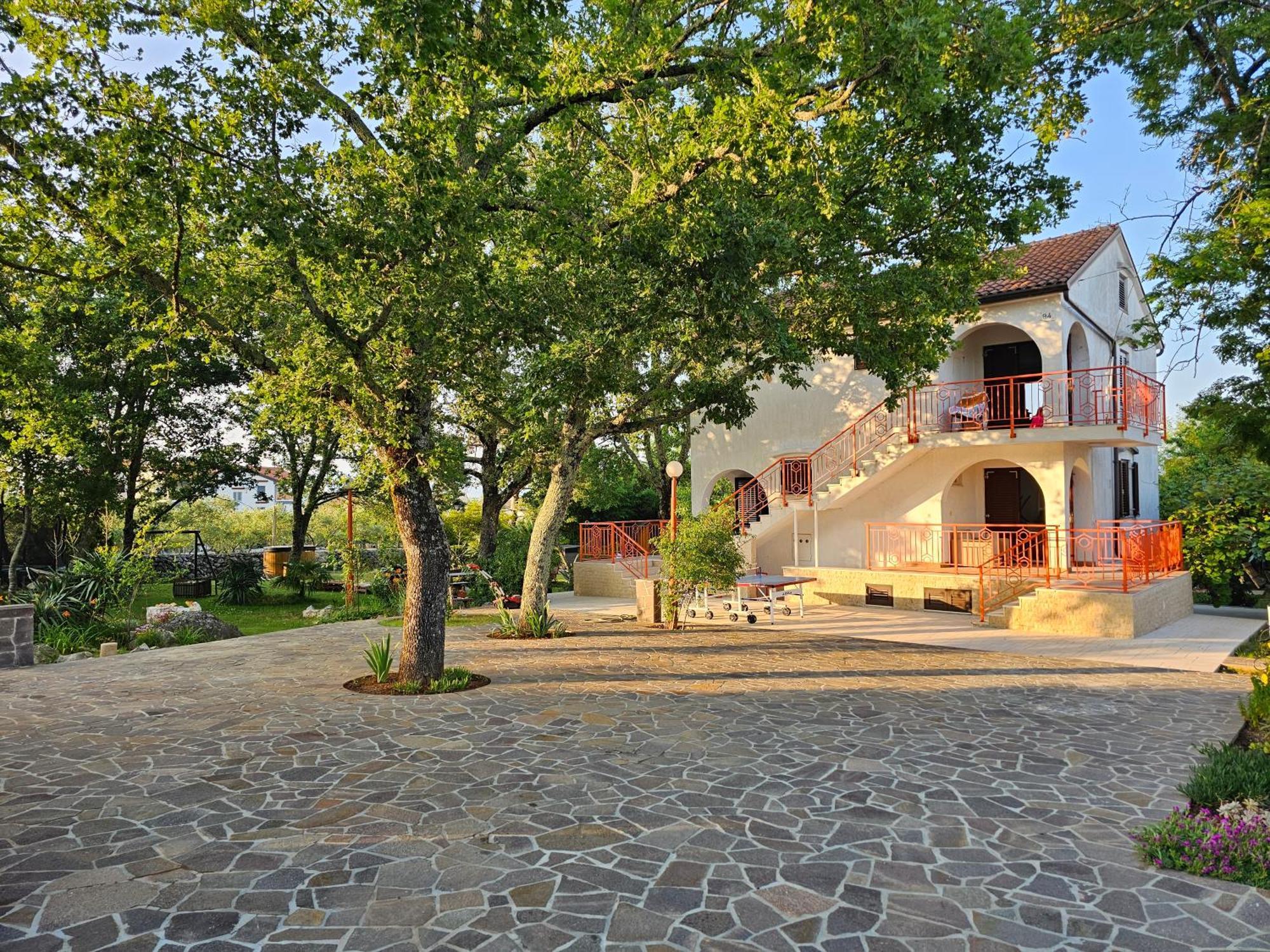 Villa Kucan Porat  Esterno foto